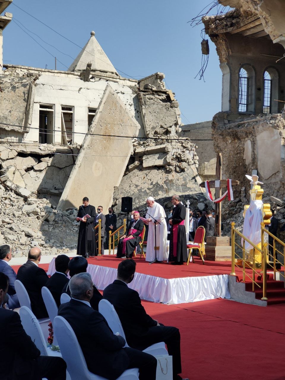 Nach dem Papstbesuch schickt Sistani Botschaften an die USA, den Vatikan und an Palästina.